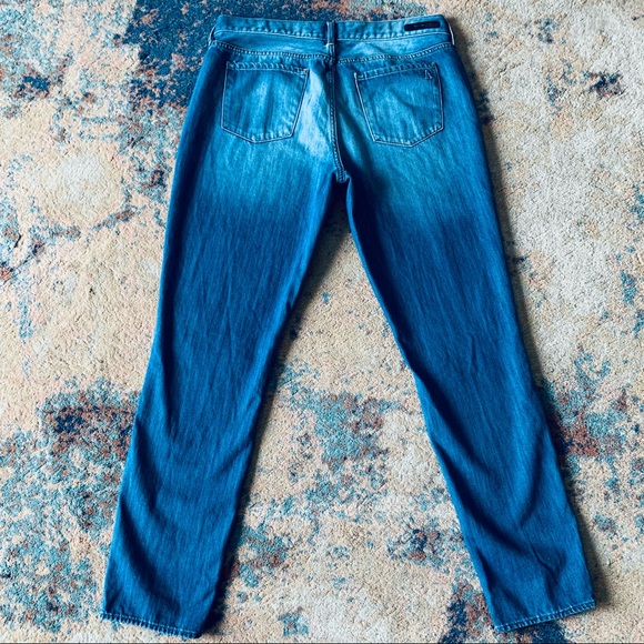 Articles Of Society, Women’s Boyfriend Jeans, Cindy Cool Blue Wash, size 28 - Picture 2 of 8